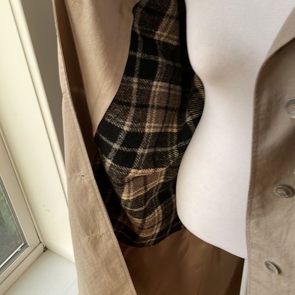 Vintage J&H Fashions Taupe Beige Full Length Trench Coat Wool Plaid Flannel - Picture 7 of 12